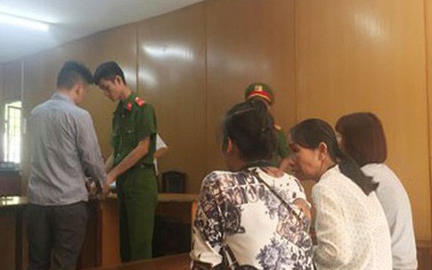 Nước mắt của mẹ