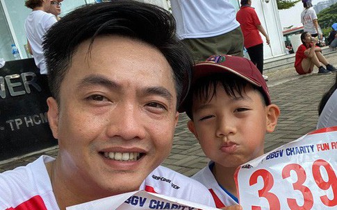 Cuộc chạm mặt công khai đầu tiên của Cường Đô La và Kim Lý khi cả hai cùng làm điều này cho bé Subeo