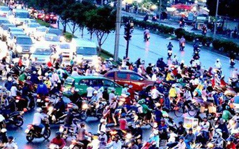 Từ 5/10, đóng điểm quay đầu nút giao trọng điểm chân cầu Sài Gòn