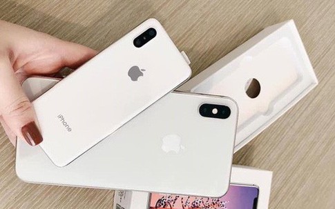 Điện thoại mini 250.000 đồng/chiếc tràn lan, khách nếm “quả đắng” vì ham đồ siêu rẻ
