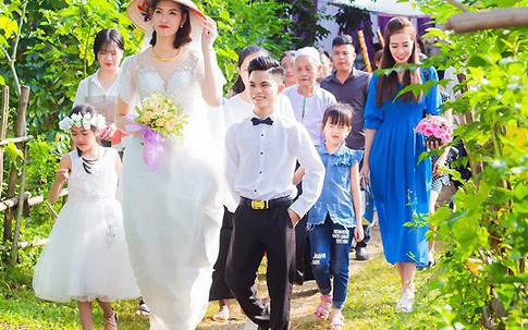 Chuyện tình chồng mét tư, vợ mét chín