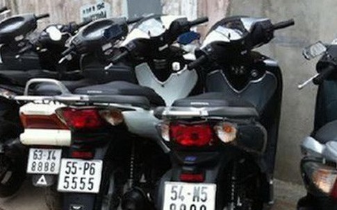 Xe máy cũ mang biển số đẹp được rao bán hàng trăm triệu đồng