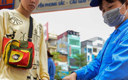 Giá xăng sẽ tăng trở lại vào ngày mai?
