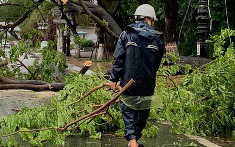 'Văn bản khẩn' Đà Nẵng cho học sinh nghỉ học do mưa bão là giả