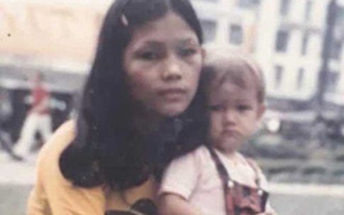 Người phụ nữ 'babylift' tìm được mẹ Việt sau 44 năm