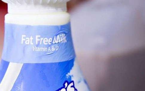 Người tiêu dùng từ bỏ sữa bò, công ty sữa lớn nhất nước Mỹ phá sản