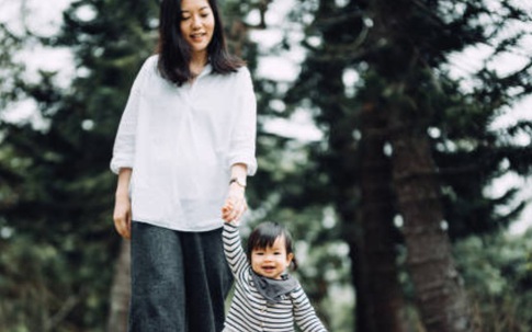 “Con gái, chào mừng con trở về nhà”