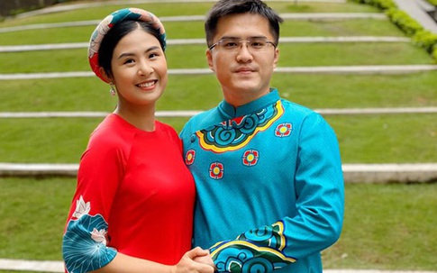 Bạn trai chụp ảnh Tết cùng gia đình Hoa hậu Ngọc Hân làm dấy lên nghi vấn sắp có một đám cưới đẹp