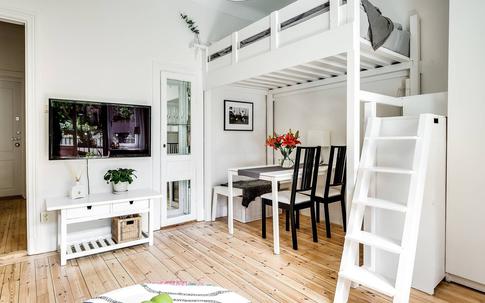 Căn hộ 28m² sáng bừng mọi khoảnh khắc nhờ thiết kế ban công làm điểm nhấn