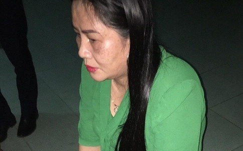 Bắt quả tang 2 đôi nam nữ mua bán dâm tại nhà 'tú bà'