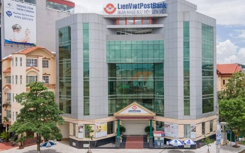 LienVietPostBank sẽ là ngân hàng đầu tiên được HoSE chấp thuận chuyển sàn trong năm 2020
