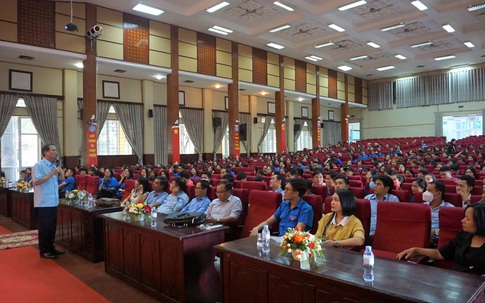 Tổng cục Dân số tổ chức tọa đàm cung cấp thông tin về mất cân bằng giới tính khi sinh cho sinh viên