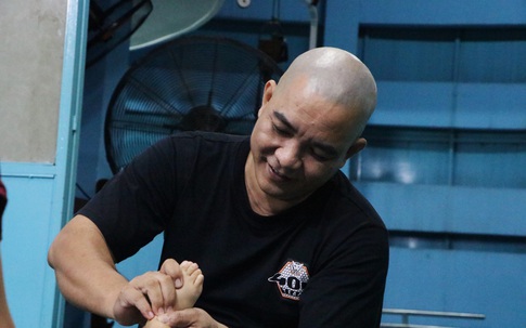 Gian nan hành trình "tìm lại" đôi chân cho trẻ em khuyết tật, chậm khả năng vận động của người võ sư Aikido