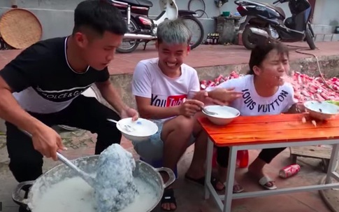 Đã đến lúc phải “tỉnh táo” trước những kênh YouTube nhảm nhí như “Hưng Vlog”, “NTN Vlog”...