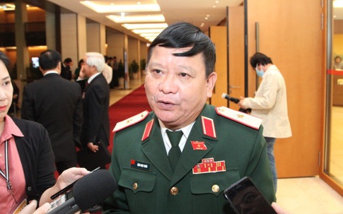 Thiếu tướng, ĐBQH Đặng Ngọc Nghĩa nói về tình hình bão lũ đang hoành hành ở miền Trung
