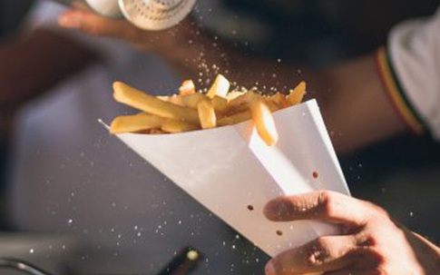 Tất cả những phụ nữ sau tuổi 40 đều nên áp dụng chế độ ăn "3 nhiều 2 ít" nếu muốn kéo dài sắc đẹp và tuổi thọ thêm nhiều năm nữa