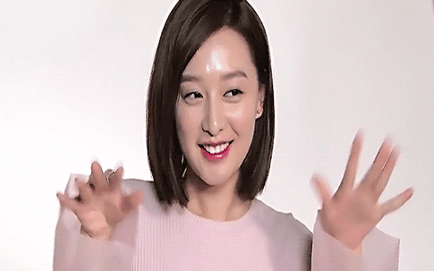 Mua bộ đồ ngủ gợi cảm để "đổi gió" với chồng, nào ngờ đêm về anh say khướt, gọi tên người con gái khác nhưng nhận ra tôi như chết lặng