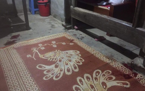 Trong bữa cơm tối, bố chồng đánh con dâu và hai cháu ruột nhập viện