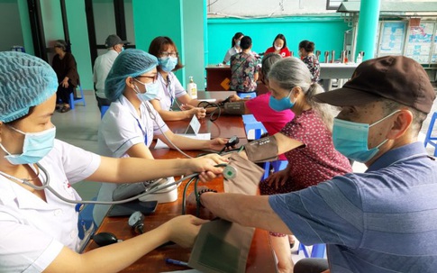 Sự cần thiết đẩy mạnh các mô hình chăm sóc người cao tuổi