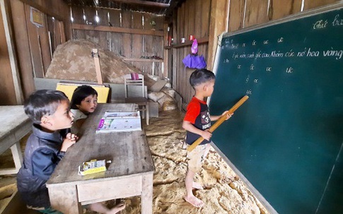 20/11 ở vùng sạt lở: Không quà không hoa, chỉ mong học sinh được đến lớp