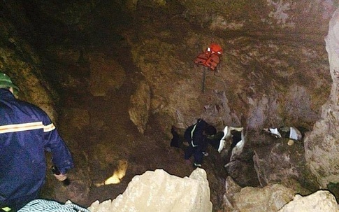 Chưa tìm thấy người mất tích dưới hang sâu hơn 400m khi tìm vàng ở Cao Bằng