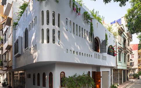 Nhà Hà Nội có vô vàn cửa oval đón nắng