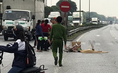 Trên đường đi học về, học sinh lớp 2 ở Hải Dương bị xe ô tô đâm tử vong