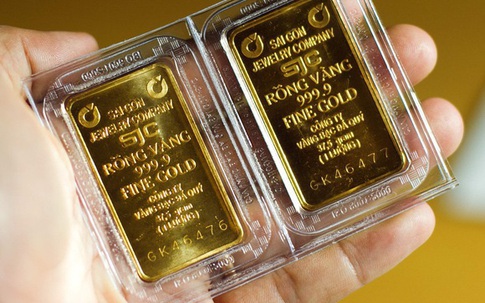 Giá vàng hôm nay 3/11: Bát ngờ tăng vọt trước khi kết thúc bầu cử Tổng thống Mỹ