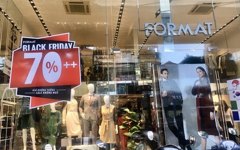 Hậu Black Friday, người dân "phát bực" với chiêu trò giảm giá "ảo"