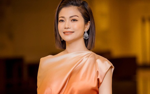 Kiều Anh: “Tôi được cầu hôn đúng ngày đóng vợ của Mạnh Trường”