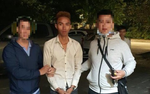 Gã trai dùng đá đập vào đầu tài xế để cướp xe máy
