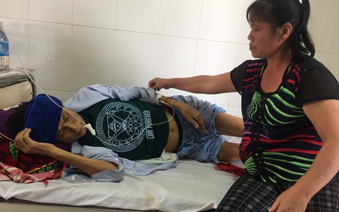 Ước nguyện của người đàn bà bất hạnh: “Cầu mong ông trời đừng cướp mất chồng, con của tôi”