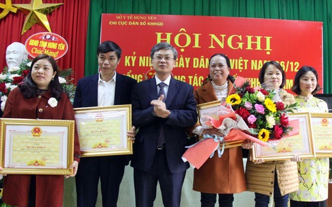 Hưng Yên: Tỷ số giới tính khi sinh năm 2020 ước tính 120,6 bé trai/100 bé gái