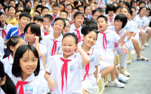 Đưa tỉ số giới tính khi sinh về mức cân bằng tự nhiên vào năm 2030