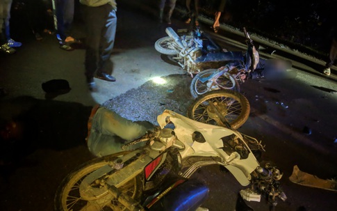 Hà Tĩnh: Hai xe mô tô đối đầu, 1 người chết, 1 người trọng thương