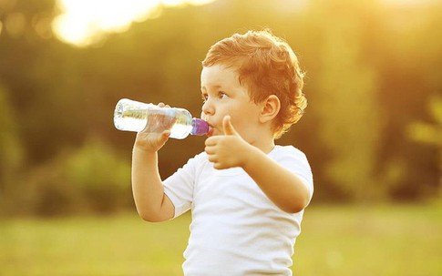 Cách trị táo bón cho con
