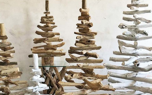 Nhặt cành củi khô chế món hàng lạ kiếm hàng trăm triệu đồng