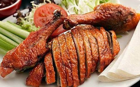 Thử làm món ngon miền Tây: Vịt quay nước dừa