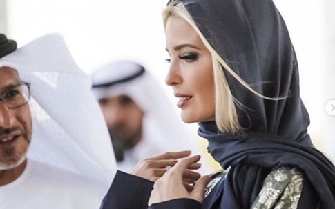 Hình ảnh Ivanka Trump ở Ả Rập Xê-út khiến ai cũng mê mẩn vì thần thái quá đẹp