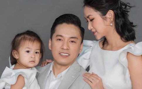 Lam Trường và cách giữ gìn hôn nhân với vợ trẻ sau một lần đổ vỡ