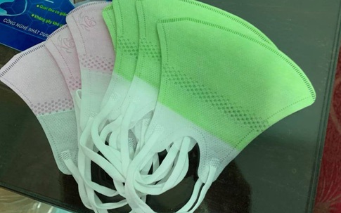 VIDEO: Xử lý cơ sở bán hàng nghìn khẩu trang không rõ nguồn gốc