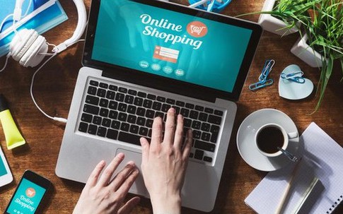 Sợ dịch bệnh, nhà nhà đua nhau mua hàng trên mạng và gặp những cú lừa dễ bị "sập bẫy" nhất