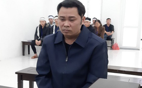 Đi tìm con ở quán game, bị đánh đến chết vì dắt xe đạp của người