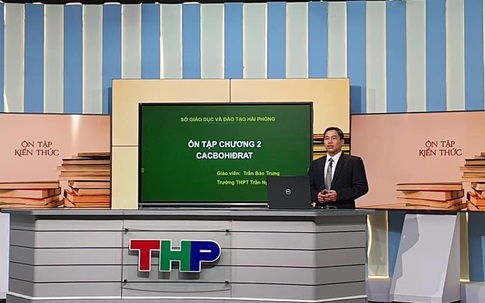Xử lý những bình luận phản cảm khi dạy trực tuyến thế nào?