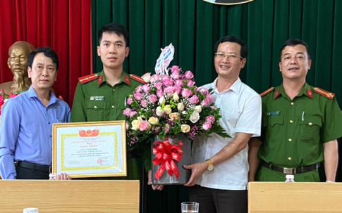 Trên đường tuần tra, thiếu úy công an bắt được đối tượng truy nã