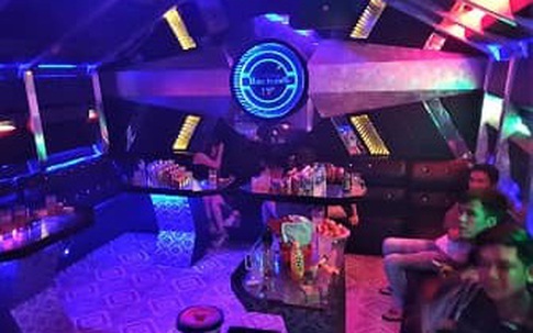 Hải Phòng: Bất chấp lệnh cấm, quán karaoke vẫn hoạt động trong dịch COVID-19