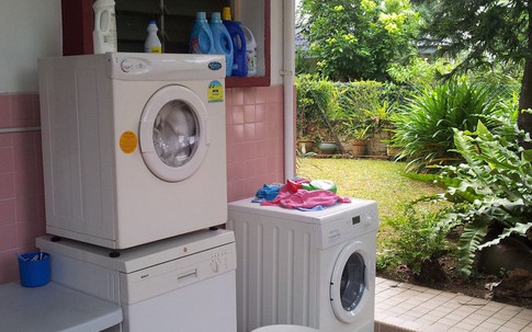 4 sai lầm kinh điển khi sử dụng khiến máy giặt tốn điện hơn cả điều hòa
