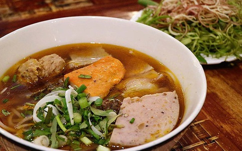 Công thức tự nấu bún bò Huế chuẩn vị tại nhà