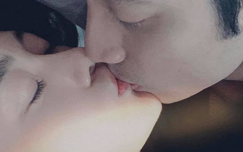 Phương Oanh lần đầu lên tiếng về bạn trai: 'Anh ấy là người đầu tiên vừa gặp tôi đã thích'