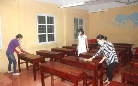 Hải Dương: Thầy cô tất bật dọn trường đón học sinh trở lại lớp